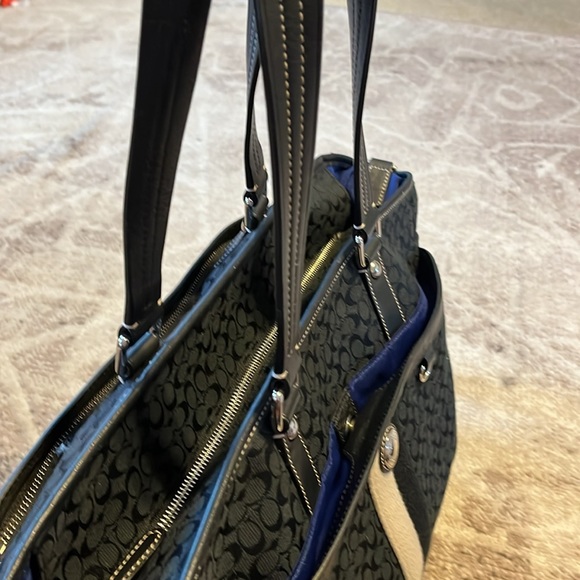 COACH F13813 VOYGER  BLACK CANVAS & LEATHER TOTE BAG - Picture 12 of 13